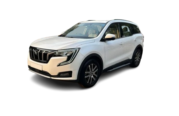 mahidra-xuv700-x5-11-removebg-preview